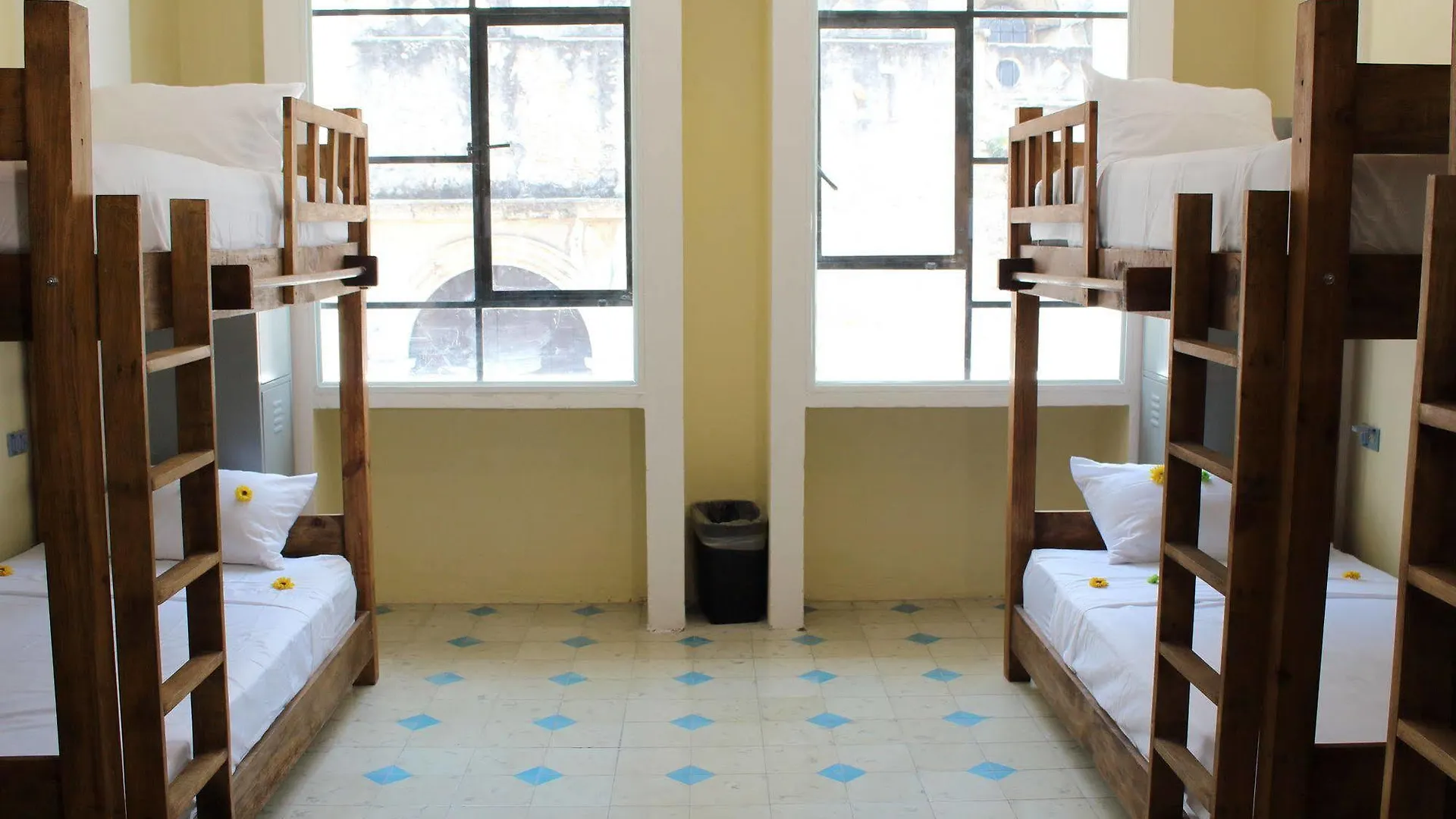 Hostal Catedral - Adults Only Merida Hotel